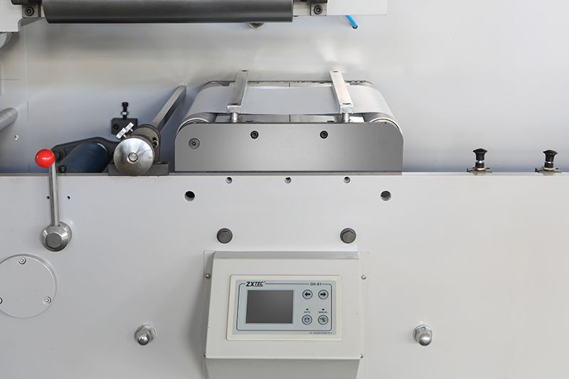 Flexo Printing Machine with Tripe Rotary Die Cutting Stations, ZBS-320G